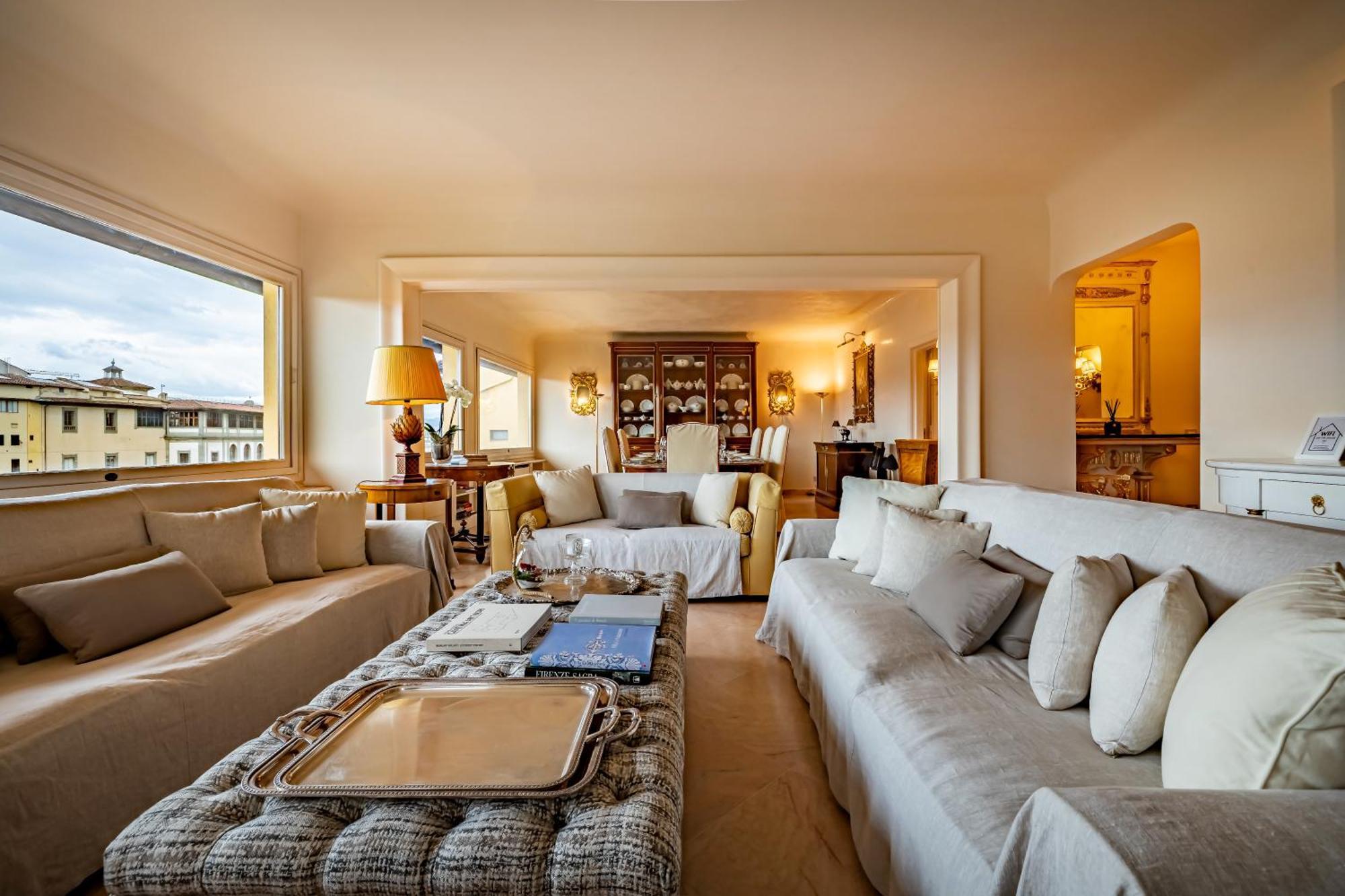 Apartment Yd Penthouse Breathtaking Views Over Ponte Vecchio