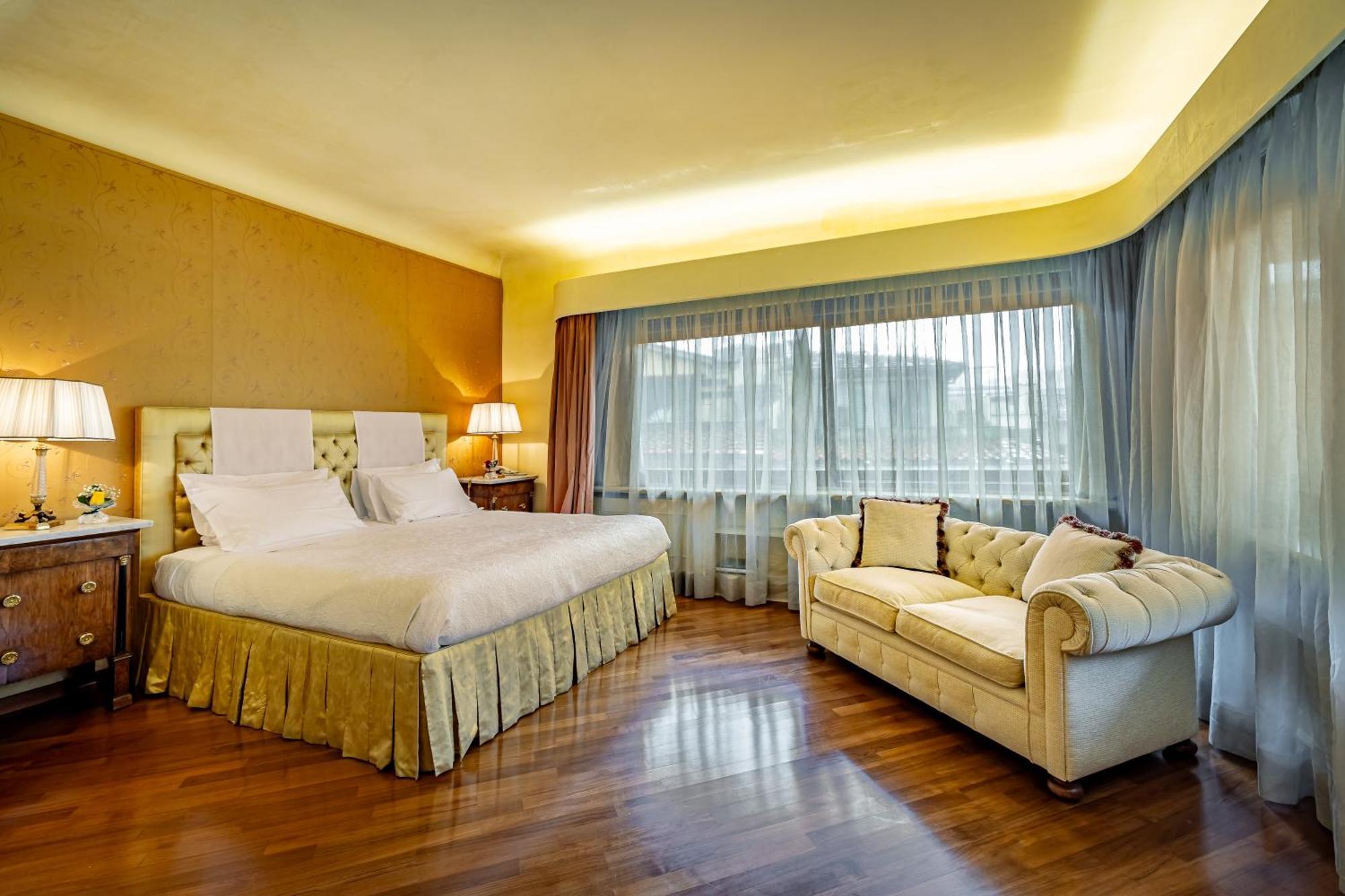 Apartment Yd Penthouse Breathtaking Views Over Ponte Vecchio *