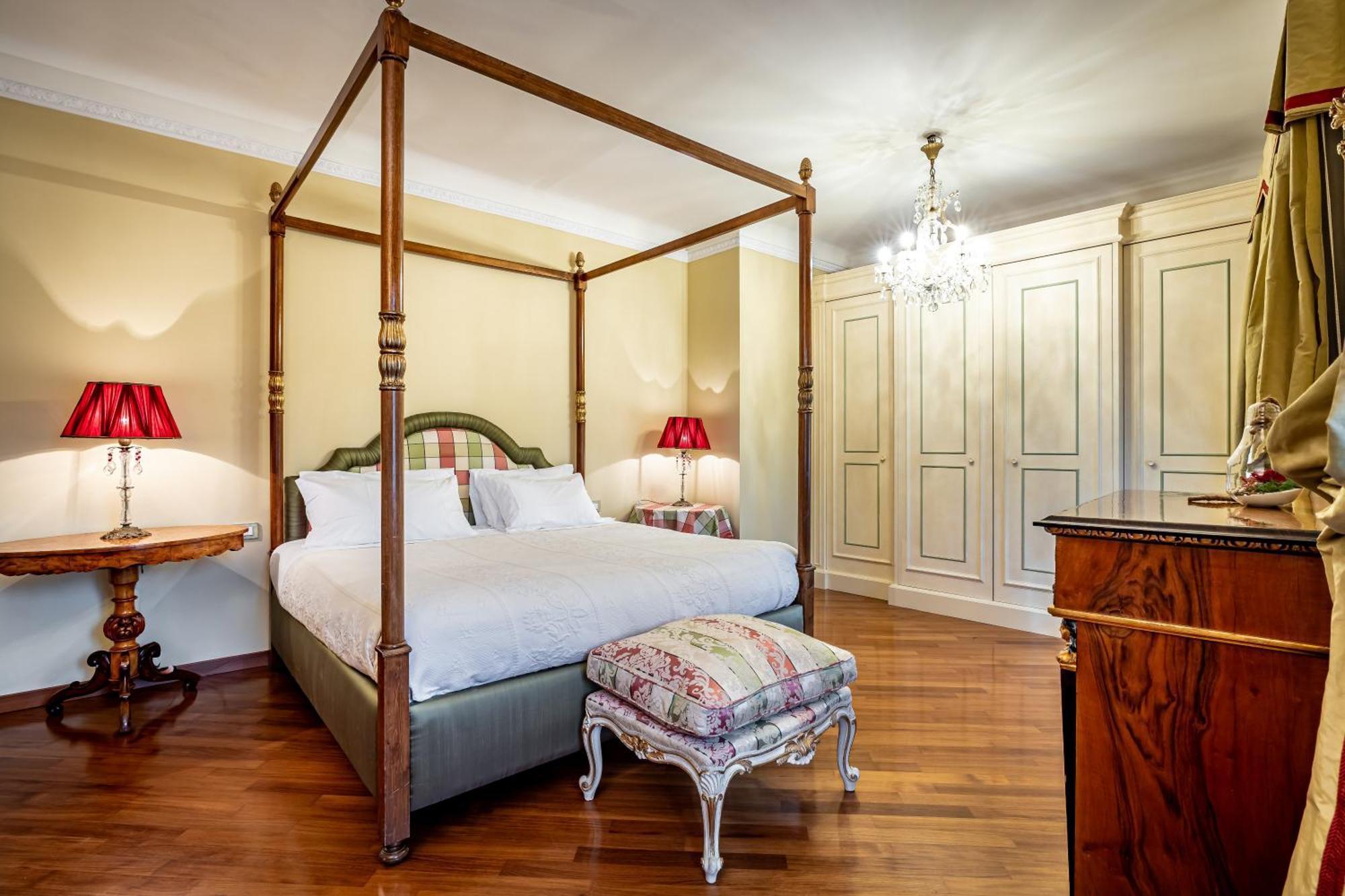 Apartment Yd Penthouse Breathtaking Views Over Ponte Vecchio Florenz