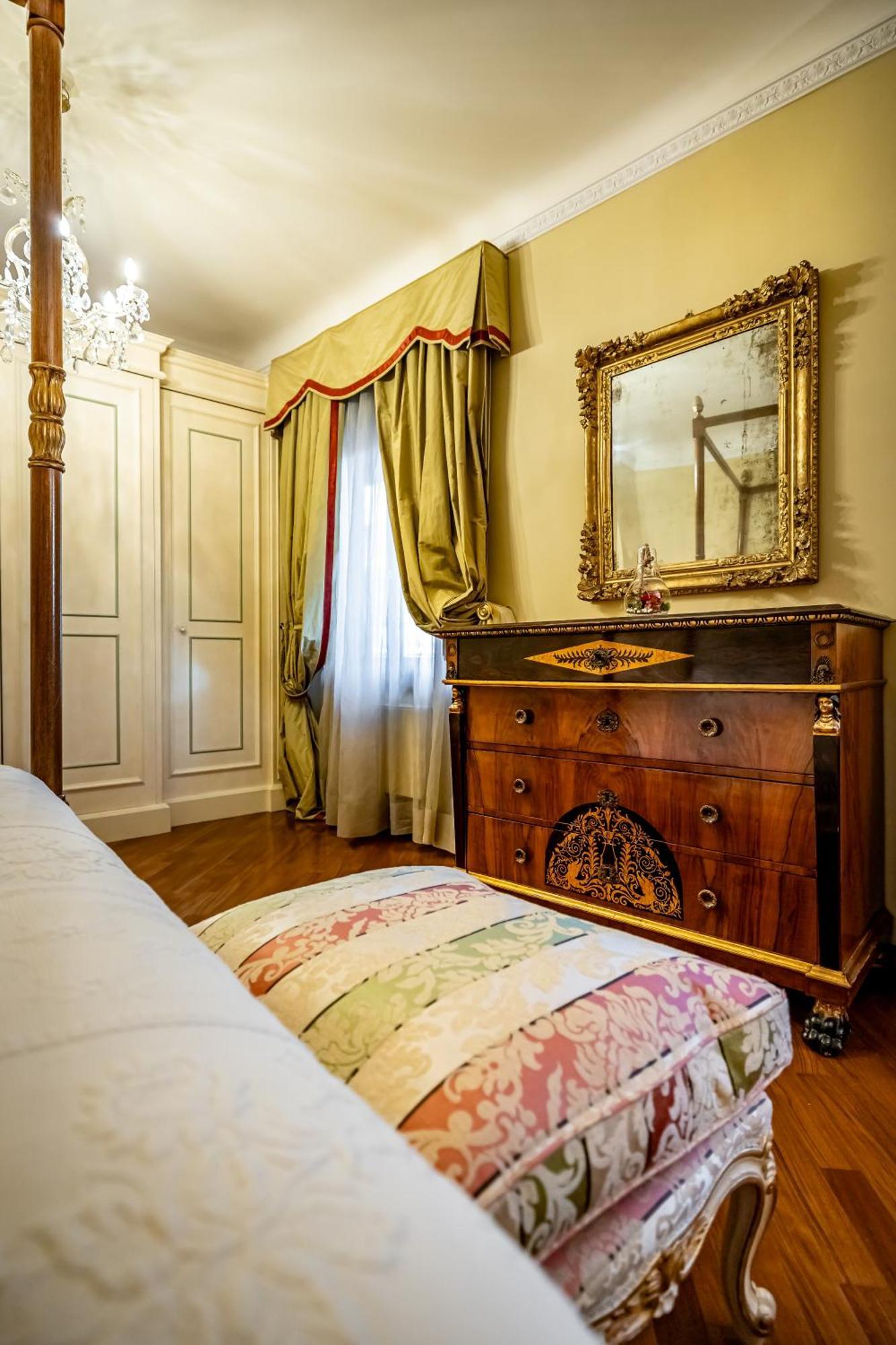Yd Penthouse Breathtaking Views Over Ponte Vecchio