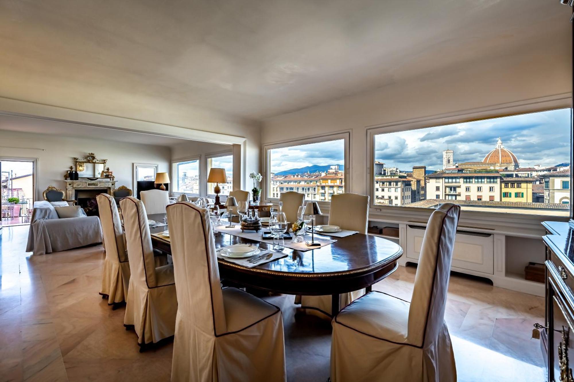 Yd Penthouse Breathtaking Views Over Ponte Vecchio Apartment